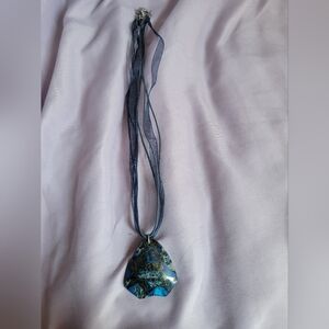 Elegant Blue Heart Pendant Necklace